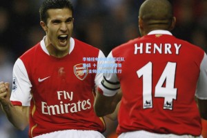 李楠挂帅中国男篮红队集结 十二战将亮相首训 主帅直言作风先行