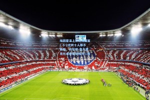 埃因霍温上演进球盛宴！6-2逆转十人那不勒斯，丹尼斯-曼与麦克托米奈双双梅开二度