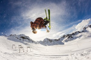 全球首届机器人竞技大赛落幕 智能科技掀起体育新浪潮 全球首届机器人竞技大赛落幕 智能科技掀起体育新浪潮